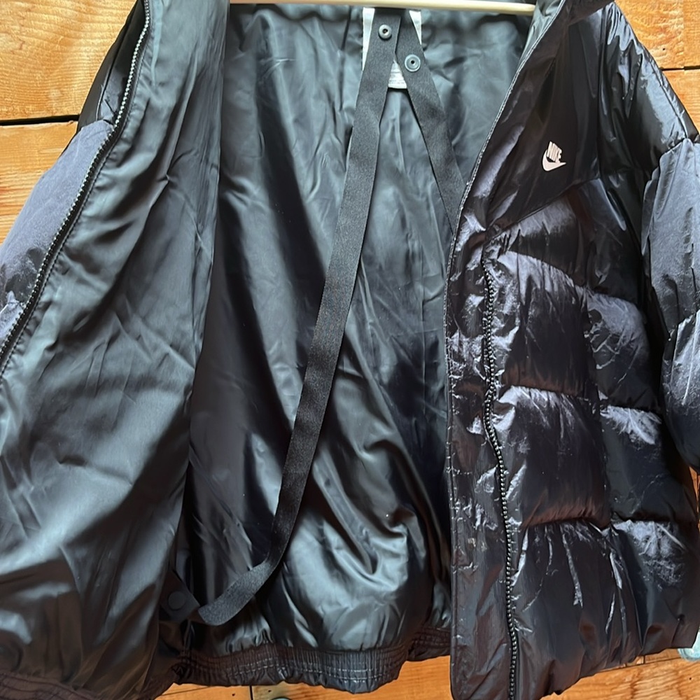 Nike Therma-fit puffer jacket - Picture 6 of 7